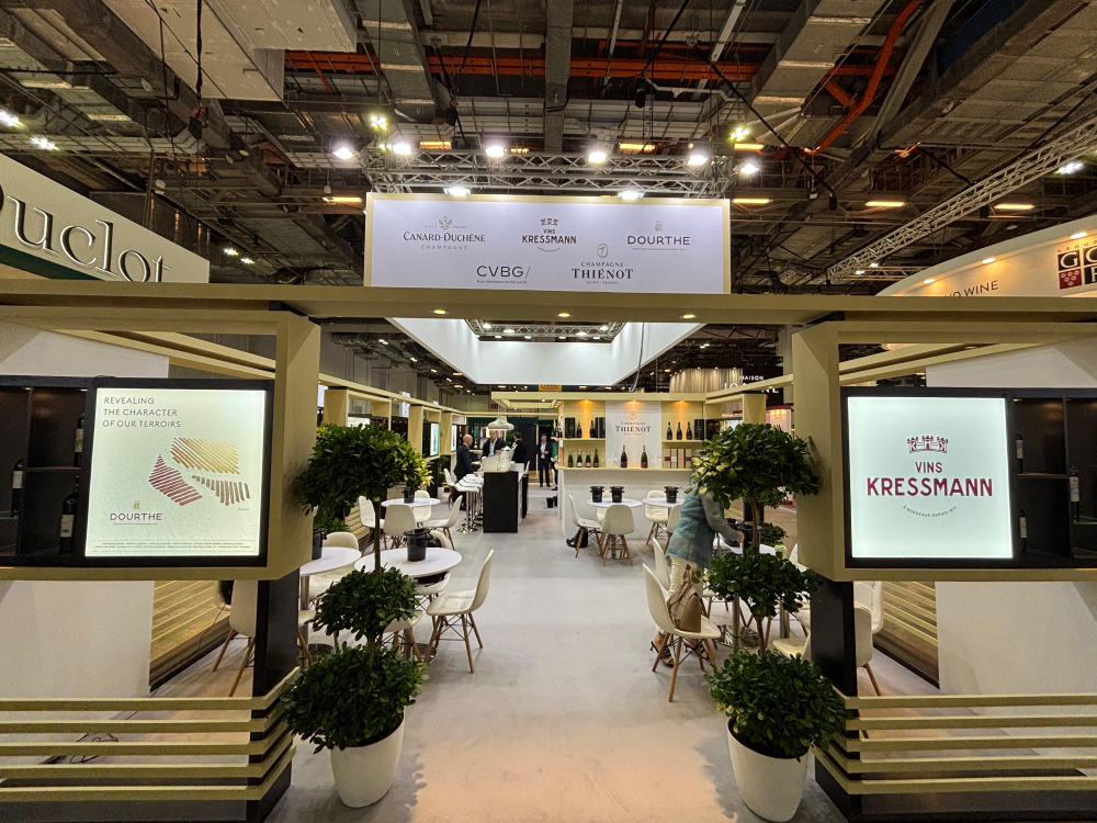 Vinexpo Asia Singapour stand d'exposition sur mesure entreprise francaise design exhibition booth clef en main (6)