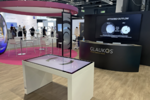 Glaukos - ESCRS - écran tactile